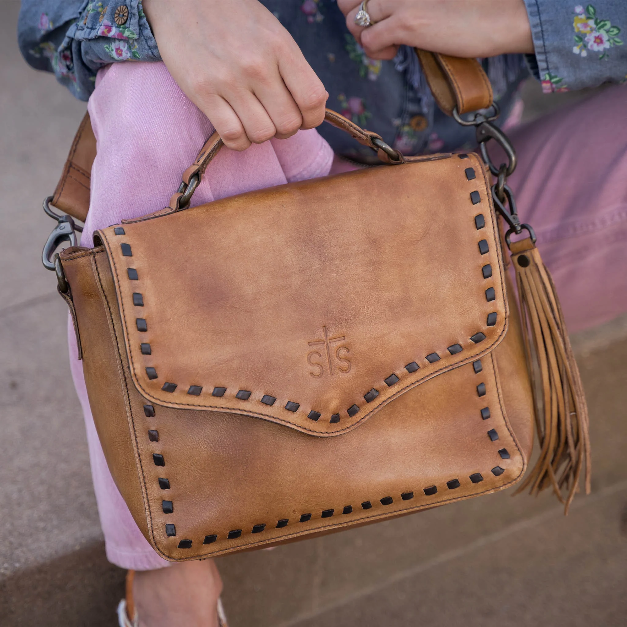 Bandera Tan Dakota Crossbody - Image 4