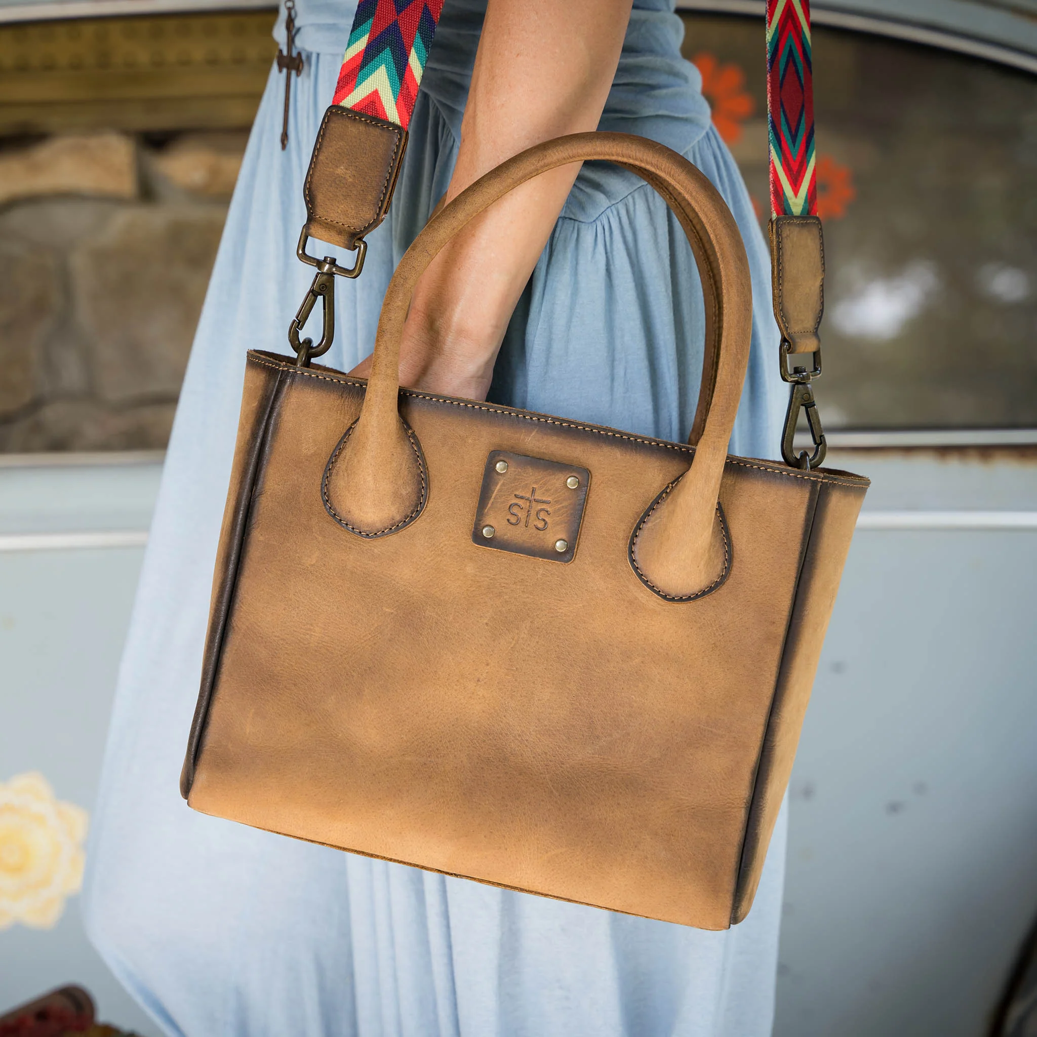 Baroness Basic Bliss Satchel - Image 6