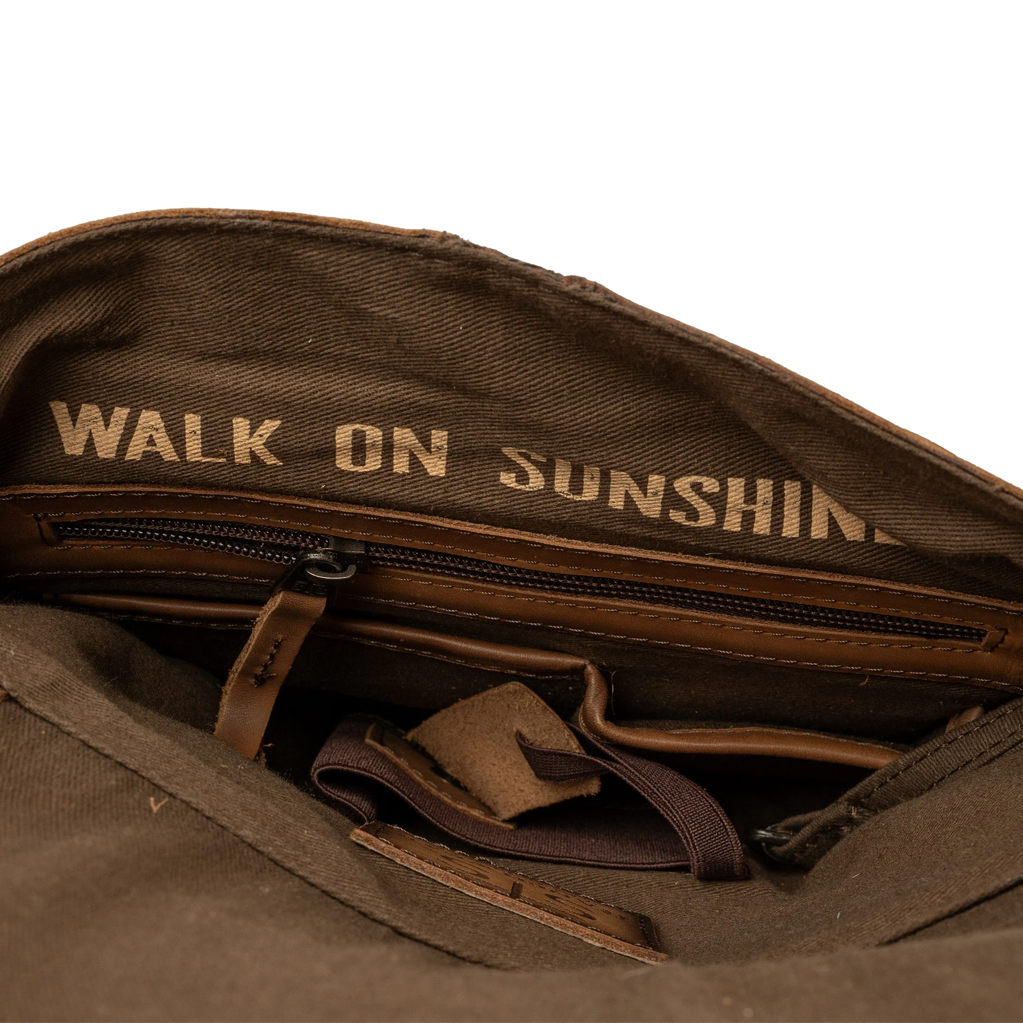 Chaynee Valley Saddlebag - Image 6