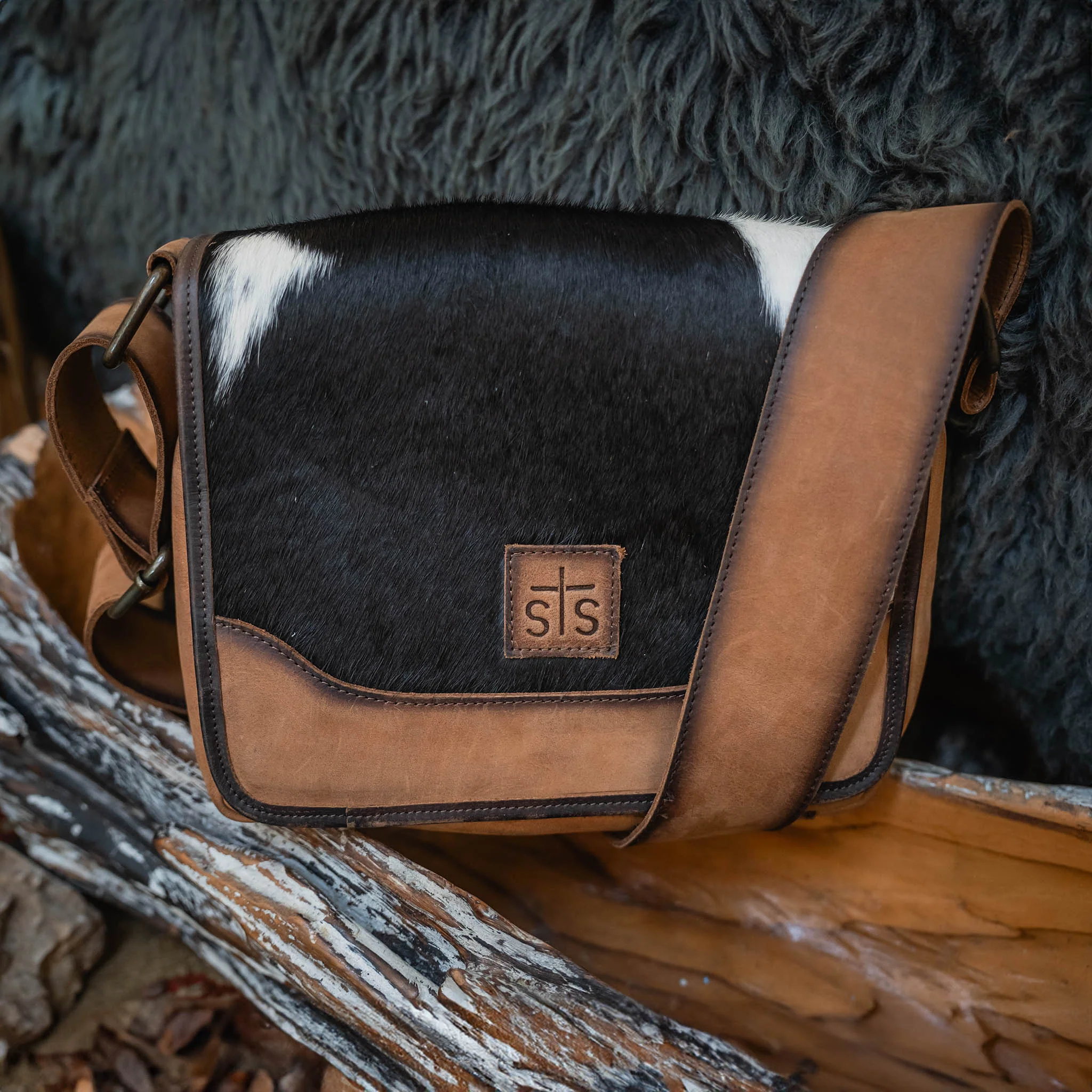 Cowhide Della Crossbody - Image 8
