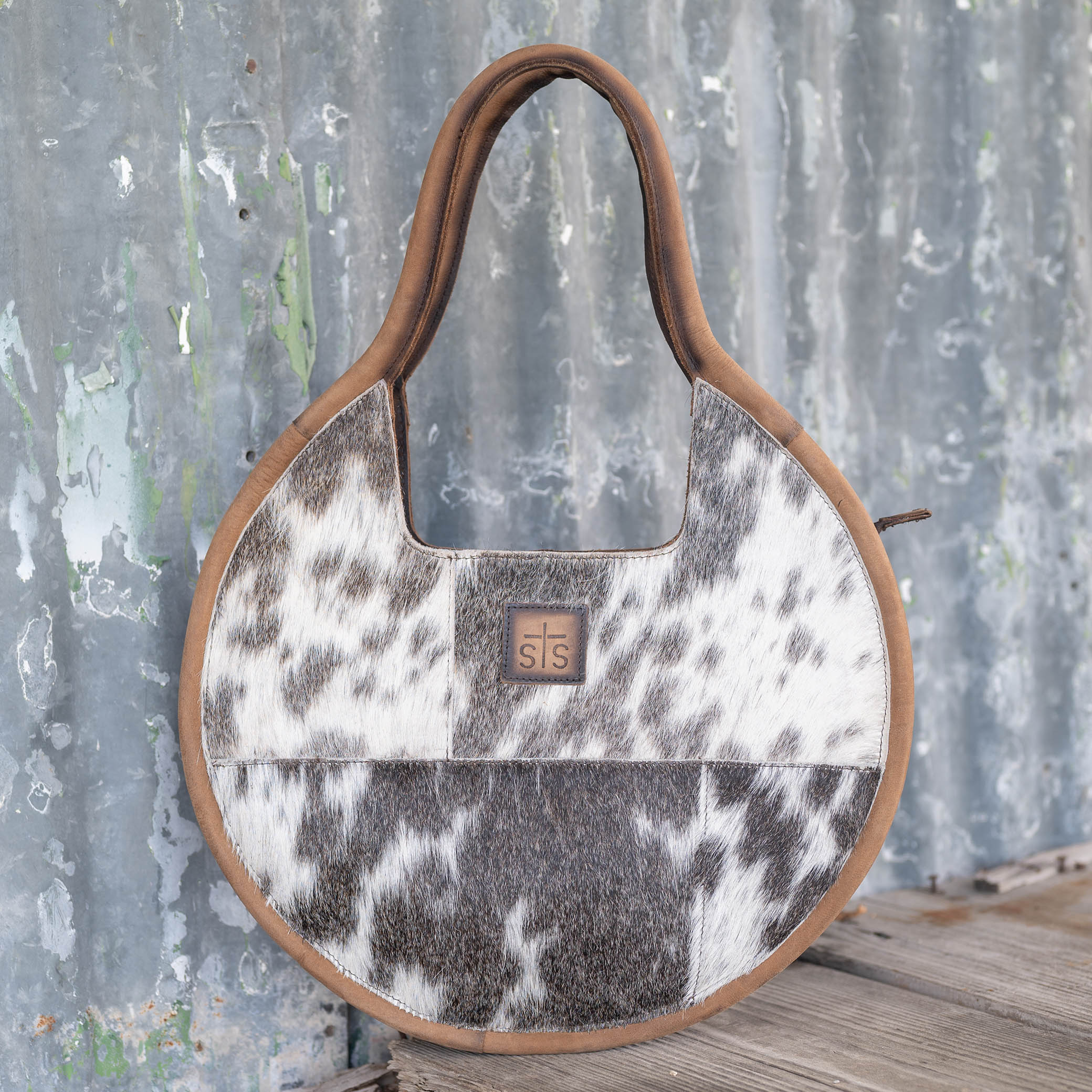 Cowhide Dolly Purse - Image 7