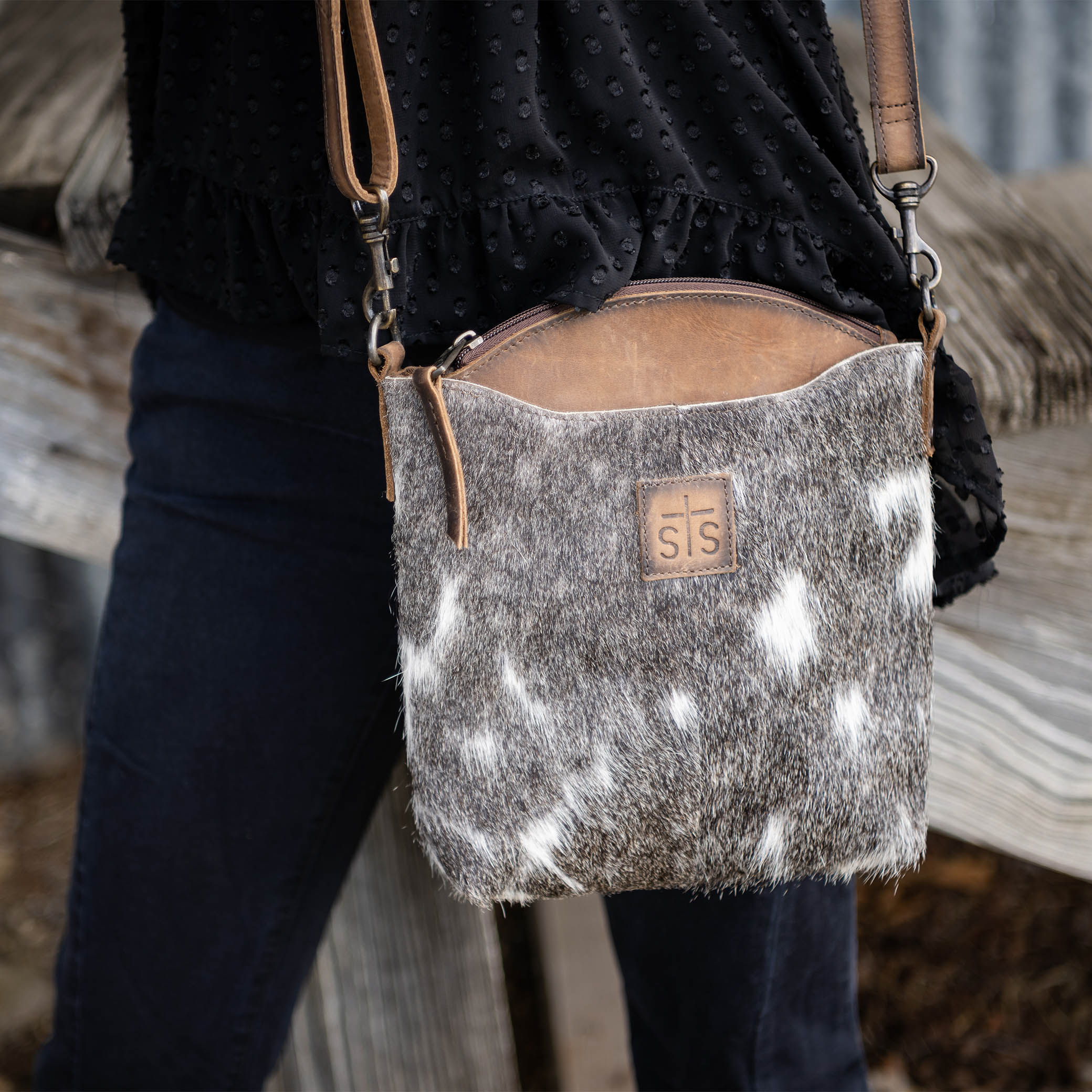 Cowhide Josie Crossbody - Image 5