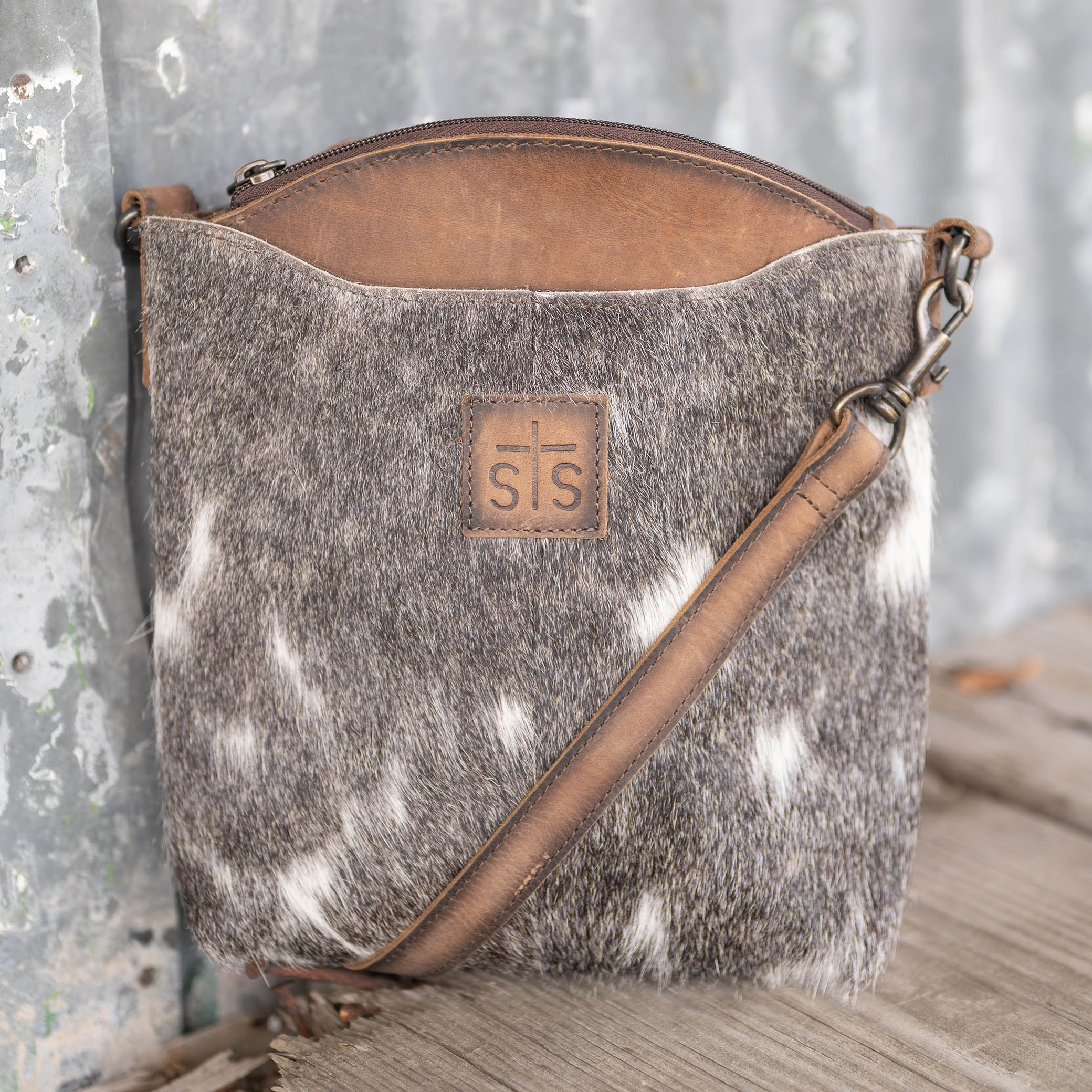 Cowhide Josie Crossbody - Image 6