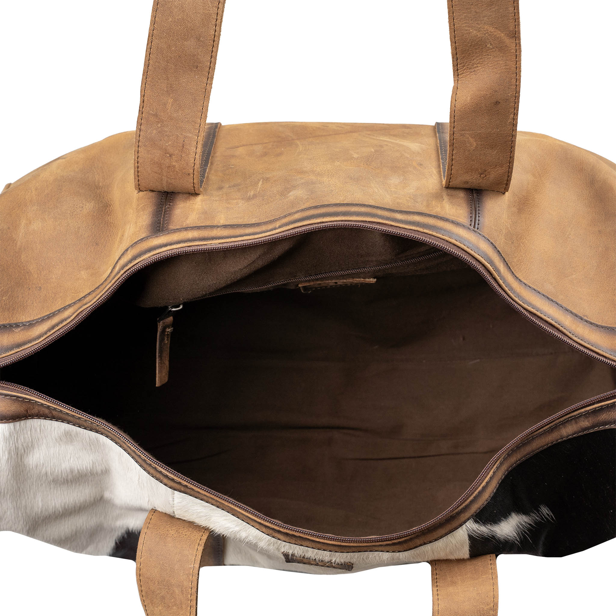 Cowhide Saltillo Duffle - Image 5