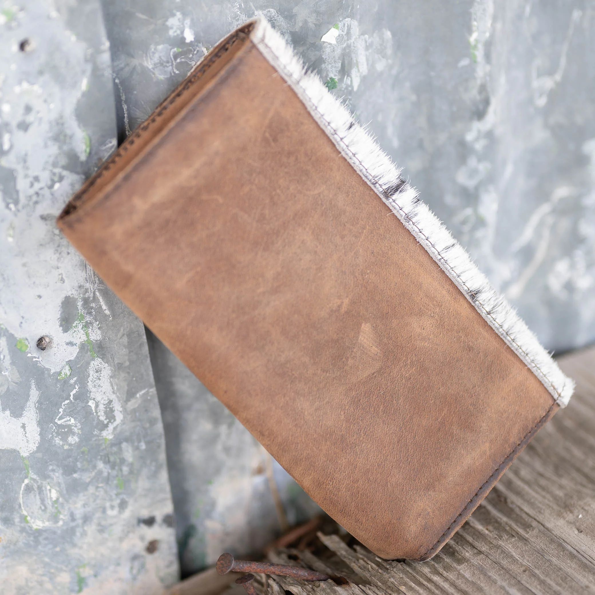 Cowhide Style Wallet - Image 6