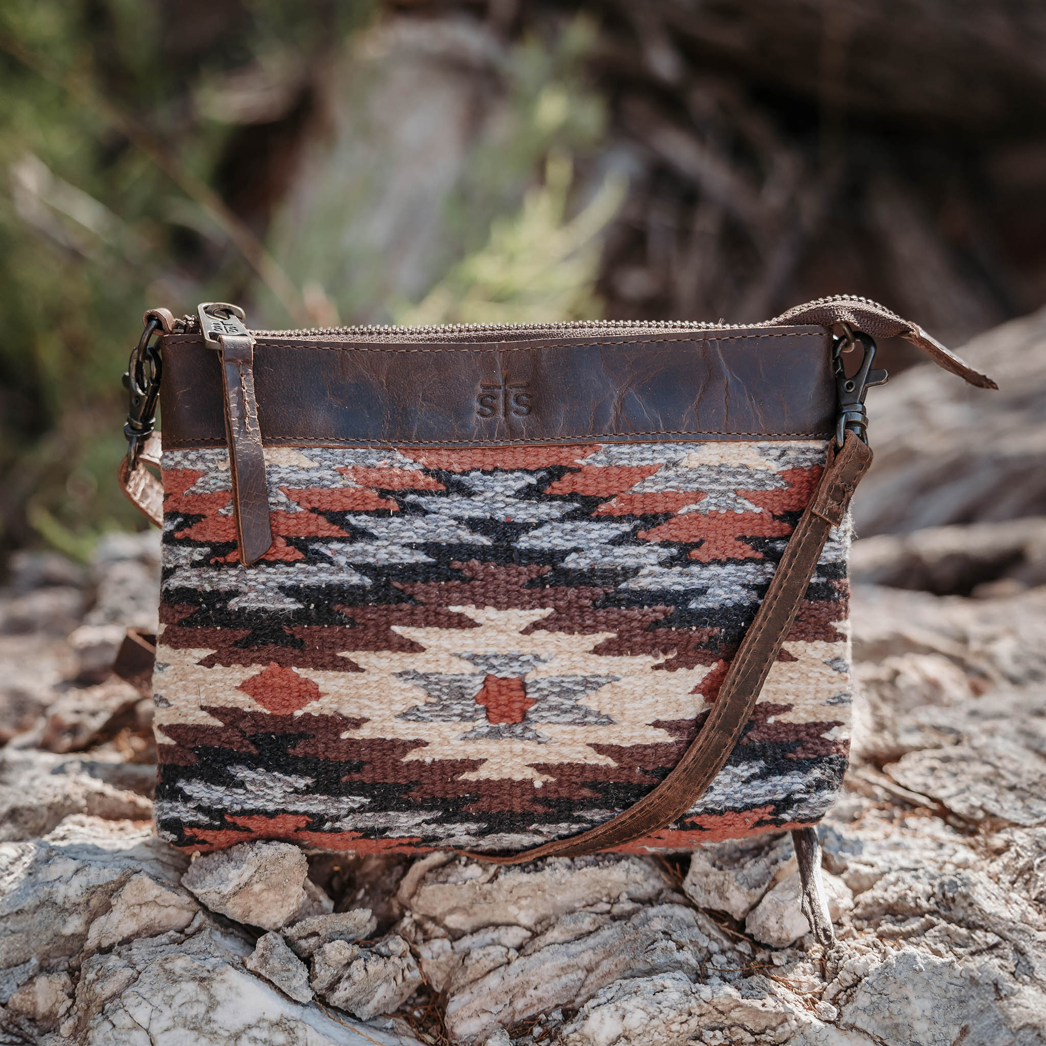 Guadalupe Serape Grace Crossbody - Image 6