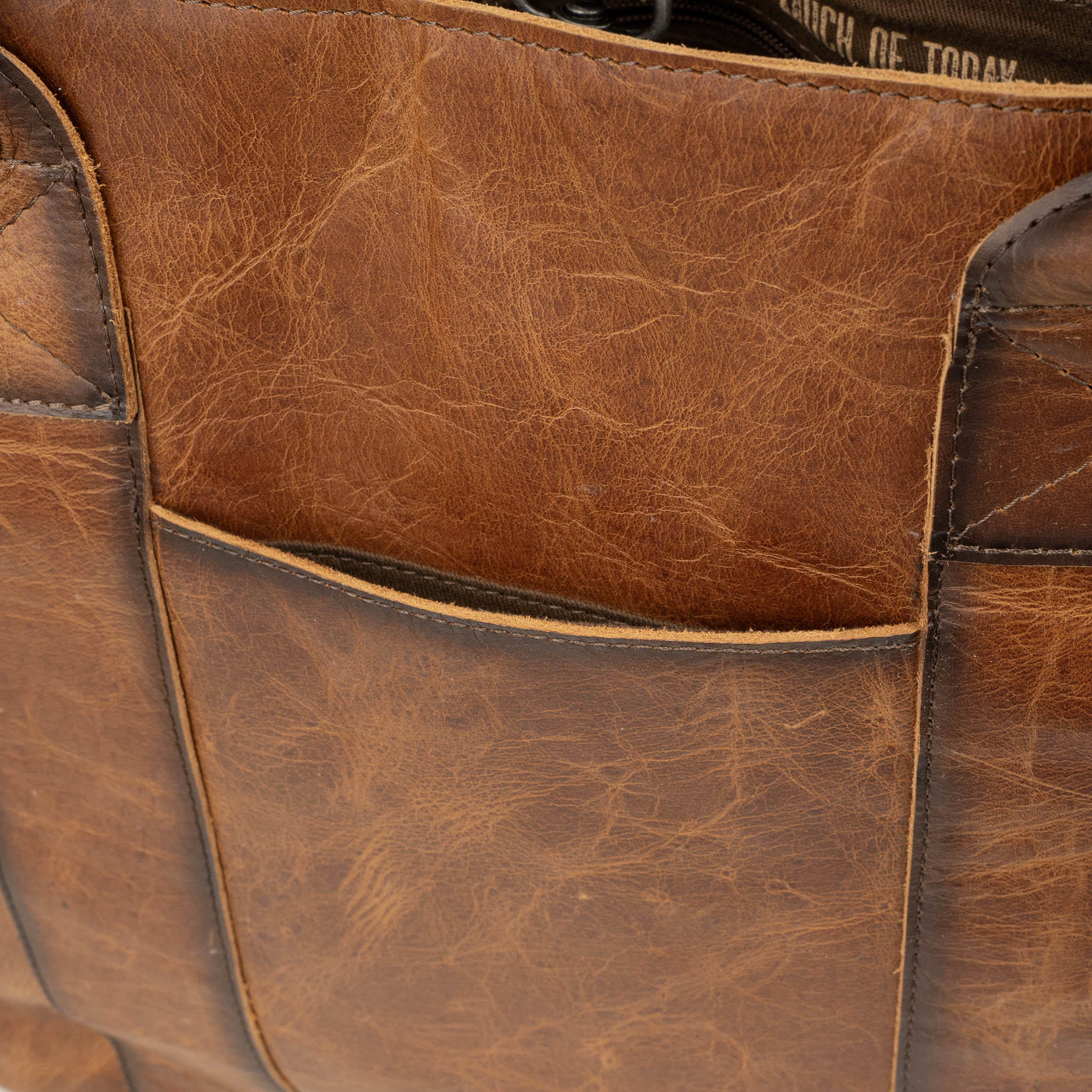 Vaquero Cowhide Tote - Image 5